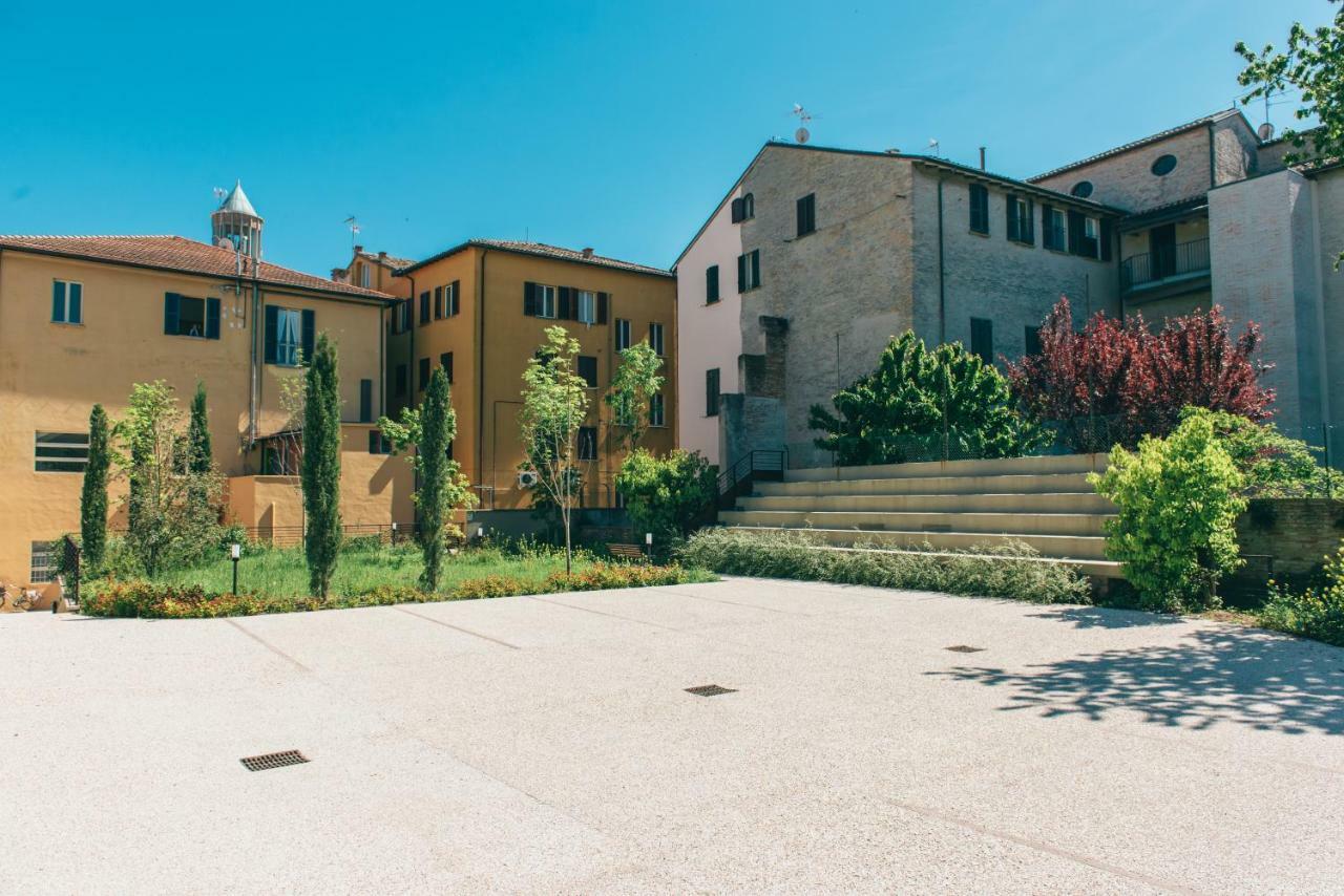 Hotel Bb Porta Augustea - Fano Exterior foto